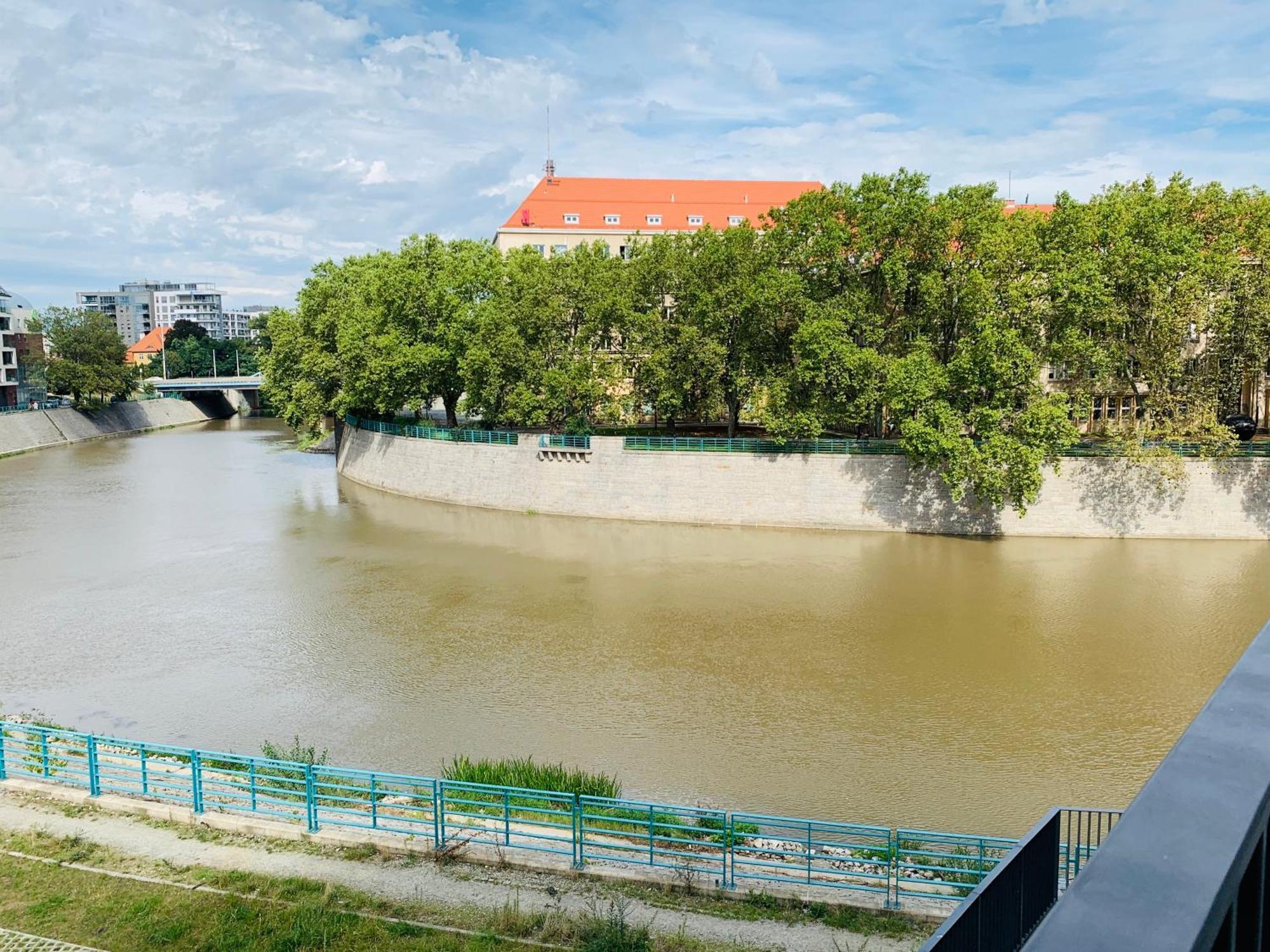 Luksusowy Apartament Z Parkingiem I Klimatyzacja W Samym Centrum Wroclawia エクステリア 写真