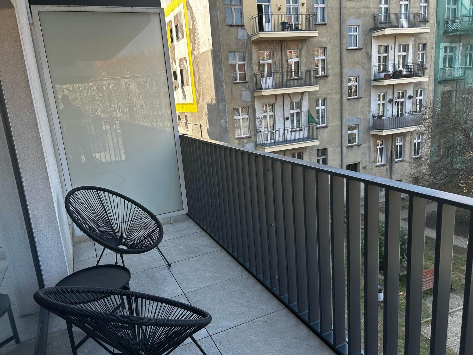 Luksusowy Apartament Z Parkingiem I Klimatyzacja W Samym Centrum Wroclawia エクステリア 写真
