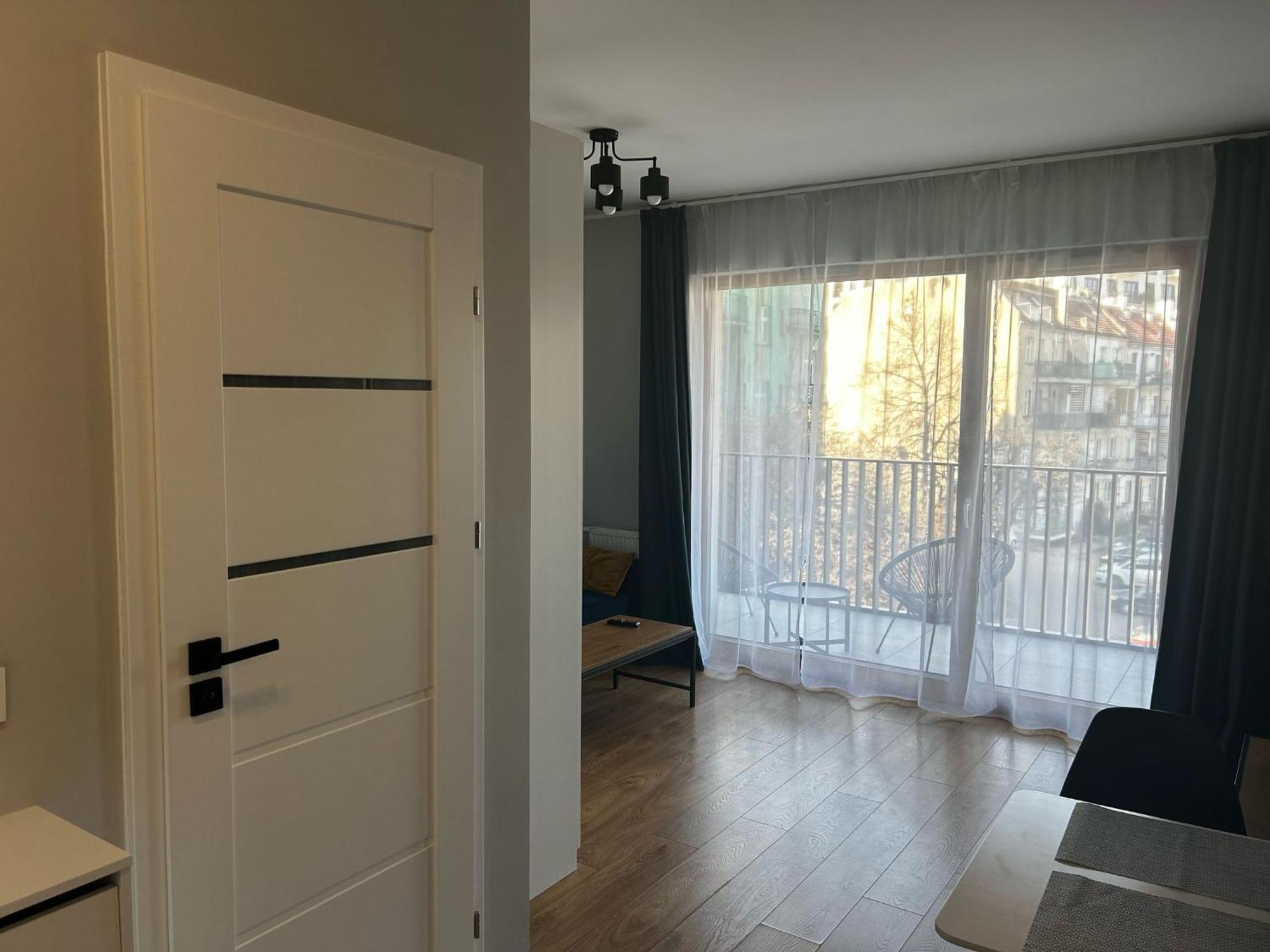 Luksusowy Apartament Z Parkingiem I Klimatyzacja W Samym Centrum Wroclawia エクステリア 写真
