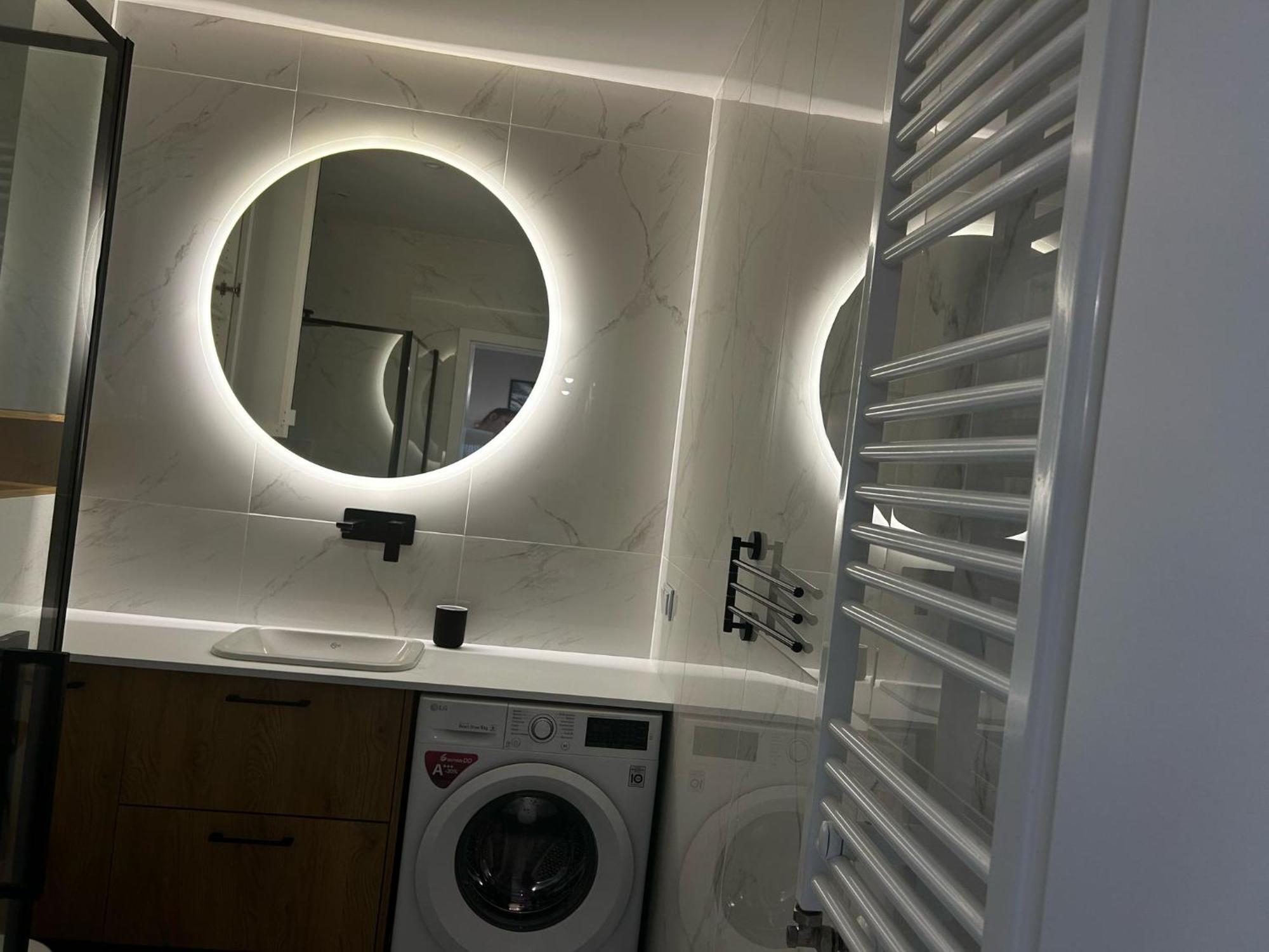 Luksusowy Apartament Z Parkingiem I Klimatyzacja W Samym Centrum Wroclawia エクステリア 写真
